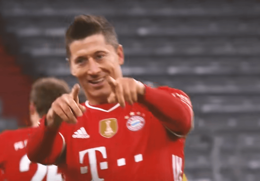 莱万多夫斯基巅峰对决，梅西与30激战尤文图斯分钟，问鼎冠军胜负难料！